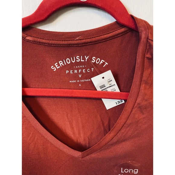 Aeropostale Seriously Soft Perfect V Neck Shirt Rust Color Size Small NWT - Picture 3 of 3